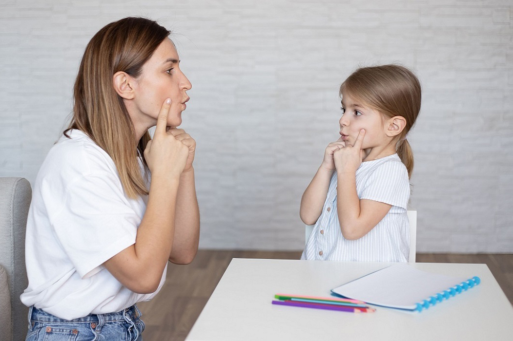 Konuşamayan Her Çocuk Otizmli Değildir'
